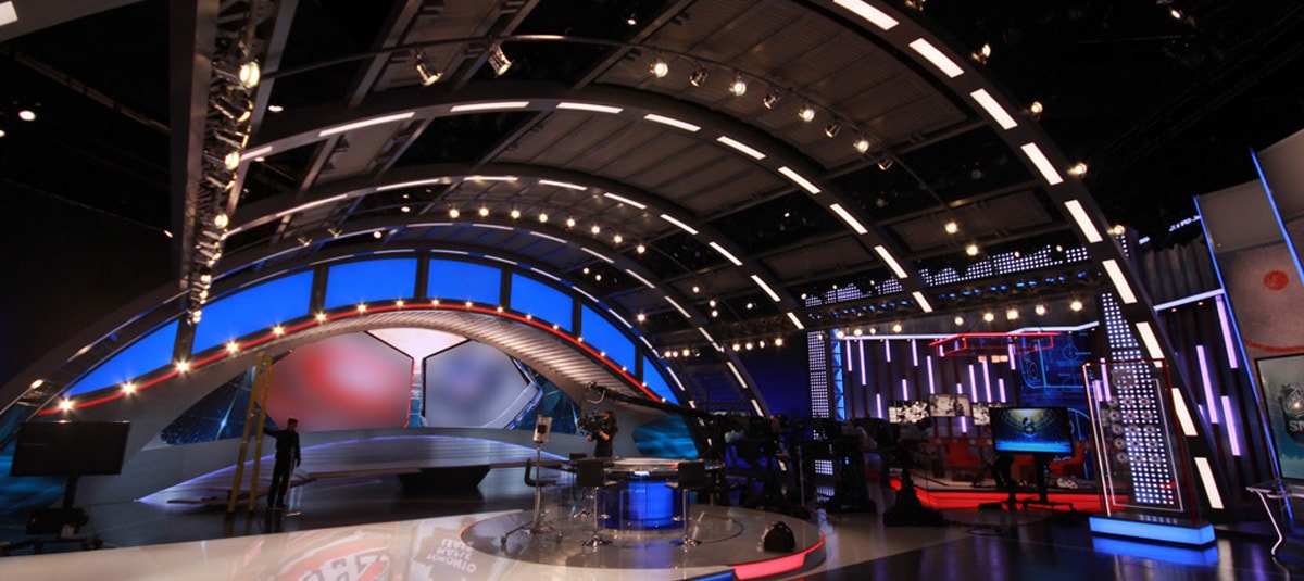 Studio screens powered by Maestro PowerWall video wall controller